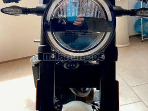 HUSQVARNA - VITPILEN 401