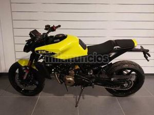 HUSQVARNA - VITPILEN 801