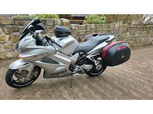 HONDA VFR800 RC46