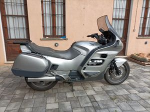 HONDA ST 1100 PAN EUROPEAN
