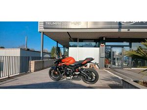 TRIUMPH STREET TRIPLE R