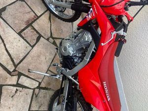 CRF 125 2025