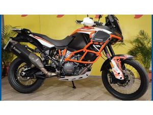 VENDO KTM 1290 SUPER ADVENTURE R (2017 - 20) USATA A GENOVA (CODICE 9884831) - MOTO.IT