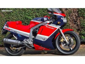 SUZUKI 1100 GSXR
