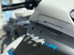 CFMOTO 675SR-R NEBULA WHITE | 4 JAHRE GARANTIE | VERFÜGBAR