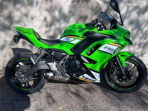 KAWASAKI NINJA 650 2025