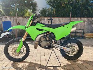 85 KX PETITE ROUES 2024