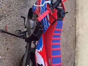 DIRT 150 GRANDES ROUES