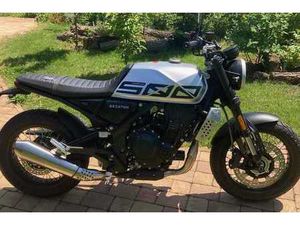 BRIXTON CROSSFIRE 500 X