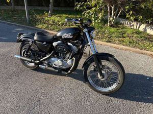 HARLEY-DAVIDSON SPORTSTER 883