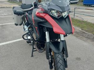 QJ MOTOR SRT700X COMO NOVA MARINHA GRANDE