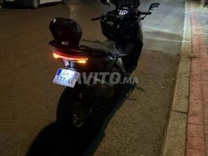 YAMAHA TMAX TECH MAX 560 FULL OPTION DÉDOUANÉ