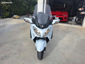 BURGMAN 650 EXECUTUVE