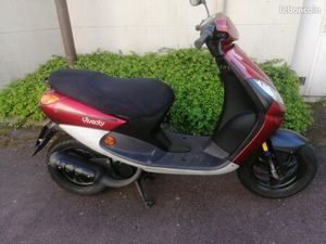 PEUGEOT VIVACITY ANNÉE 2000 TOUT D'ORIGINE