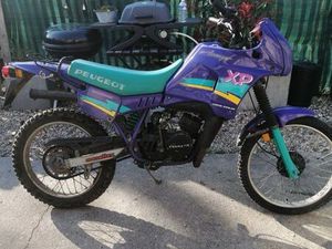 MOTO PEUGEOT XP À REFAIRE
