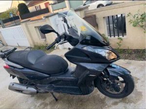 SCOOTER KIMCO DINKSTREET 300CM2