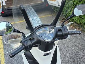 HONDA SH 125 I PERFETTO 2014 KM 16.900 AFFARE CANTON TESSIN -