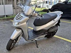 SCOOTER SYM HD 125 CANTON TESSIN -