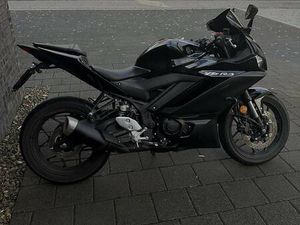 YAMAHA R3 ABS (2024) CANTON OBWALD -