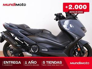 YAMAHA - TMAX 560 ABS