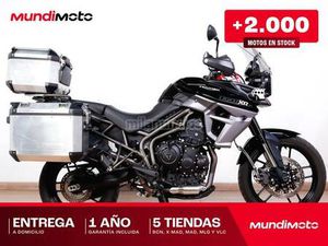 TRIUMPH - TIGER 800