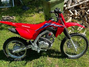 HONDA CRF125F