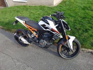 KTM DUKE 125 (HÖSTPRIS)