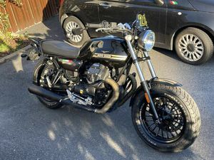 MOTO GUZZI V9 BOBBER CUSTOM UNIK