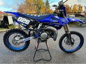 YAMAHA YZ 85