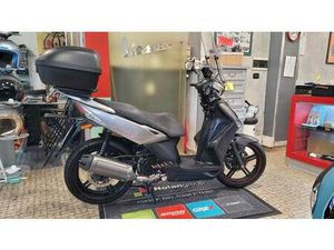 VENDO KYMCO AGILITY 150 R16 USATA A MONCALIERI (CODICE 9884984) - MOTO.IT