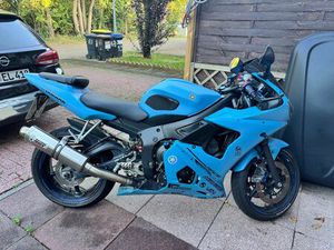 YAMAHA YZF-R6