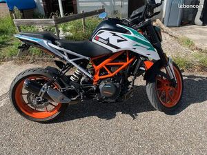 KTM 390 DUKE