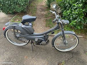 MOBYLETTE AVEC CARTE GRISE