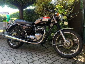 TRIUMPH T140 TIGER