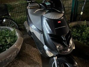 APRILIA 125
