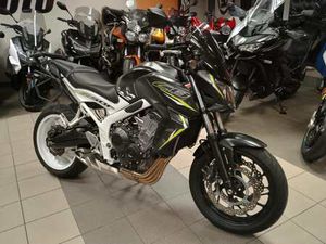 HONDA CB 650 F TOP 13000KM+SADA PNEU+SERVIS