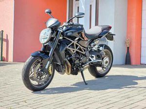 MV AGUSTA BRUTALE 990 R, PŮVOD ČR