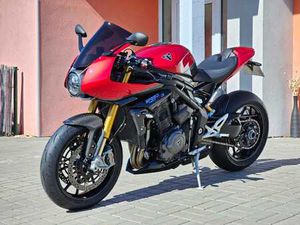 TRIUMPH SPEED TRIPLE 1200 RR, ZÁRUKA DO 3/2026, DPH