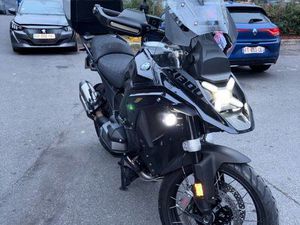BMW GS 1300 TRIPLE BLACK