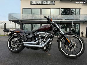 HARLEY DAVIDSON BREAKOUT 1ERE MAIN