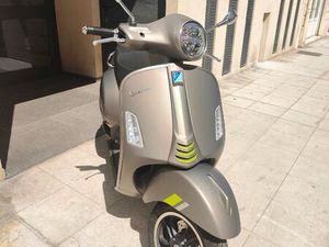 VESPA GTS 300