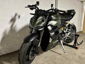 DUCATI STREETFIGHTER V2