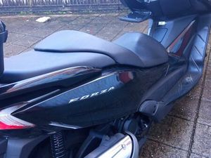 MOTO HONDA FORZA 300 MAFAMUDE E VILAR DO PARAÍSO