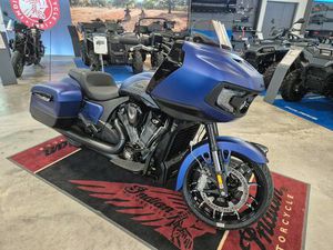 INDIAN CHALLENGER DARK HORSE SPIRIT BLUE SMOKE -24