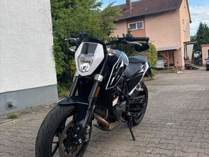 KTM DUKE 690