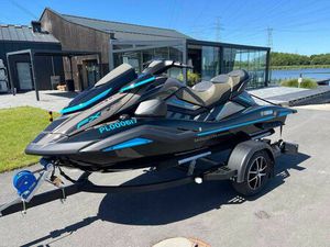 YAMAHA FX CRUISER SVHO STAN IDEALNY (3 OSOBOWY) KONIN