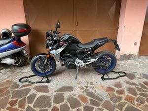 BMW F900R - 2021- PACCHETTO SPORT & DYNAMIC