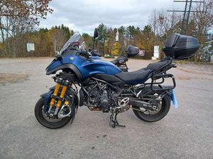 YAMAHA NIKEN BAULETTO, BORSE LATERALI, SPECCHIETTO SUPPLEMENTAR BLU/AZZURRO