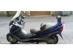 SUZUKI AN 250 BURGMAN