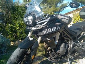 MOTO TRIUMPH TIGER 800 XRT
